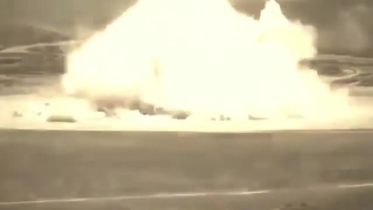 BOMB EXPLOSION EFFECT