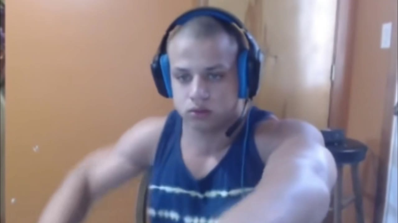 Desk Gamer Reaction