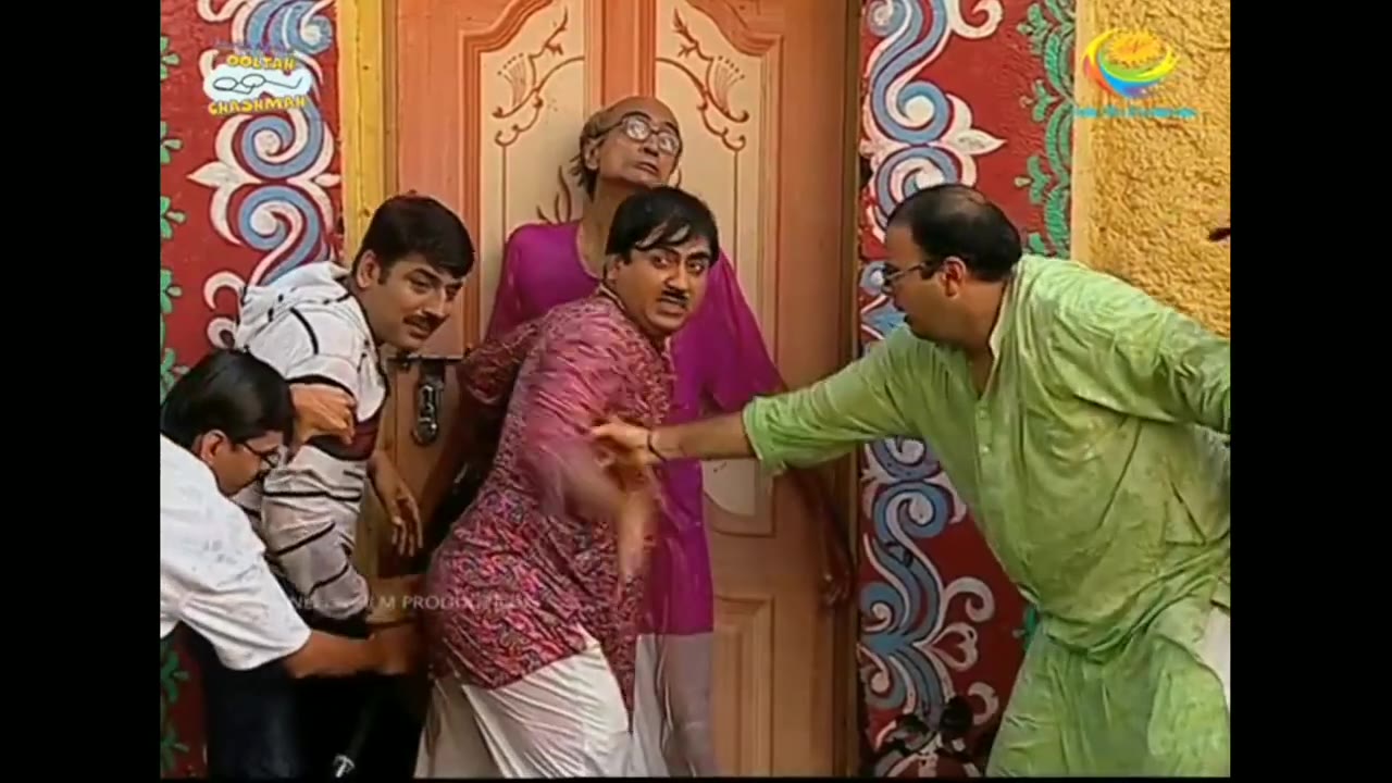 Jethalal Gets Shoved